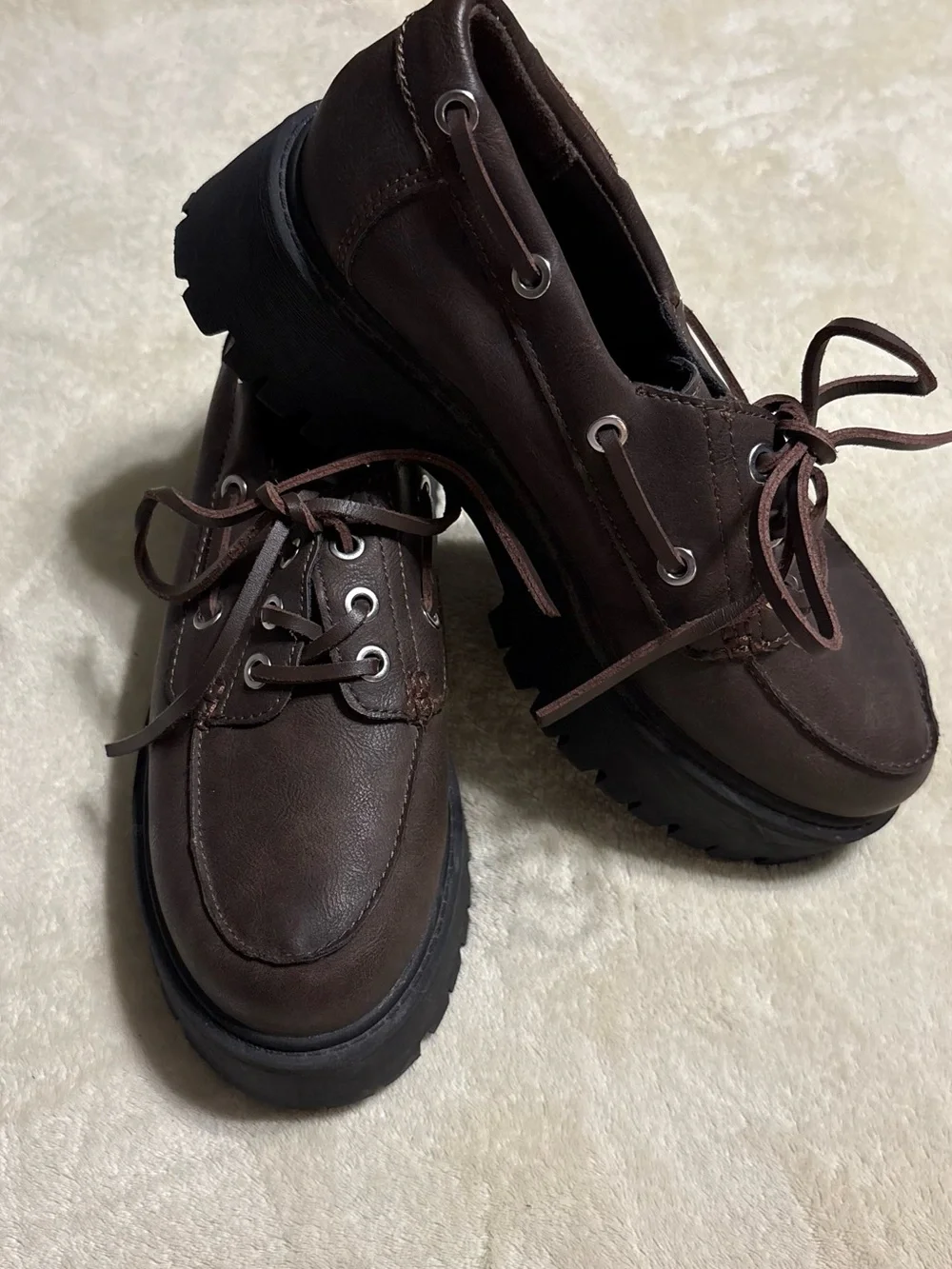 No Boundaries Women's Dark Brown Platform Lace-Up Shoes